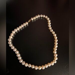 Pearl necklace 18”